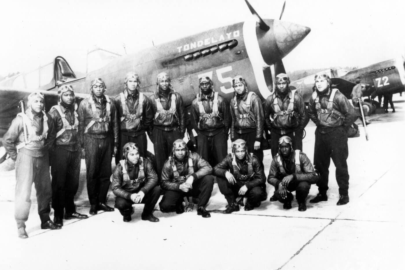 Major Ellison Salutes Class 42-C